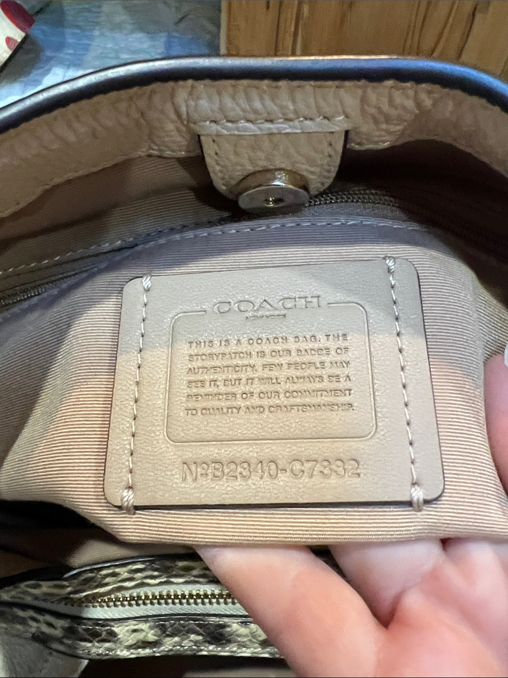 Coach C7332 Kristy Shoulder Bag - Picture 11 of 14